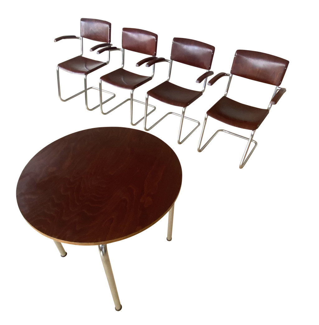 Tisch mit vier Freischwinger Armlehnstühlen, Mies van der Rohe / Mart Stam, 1930/40er Jahre